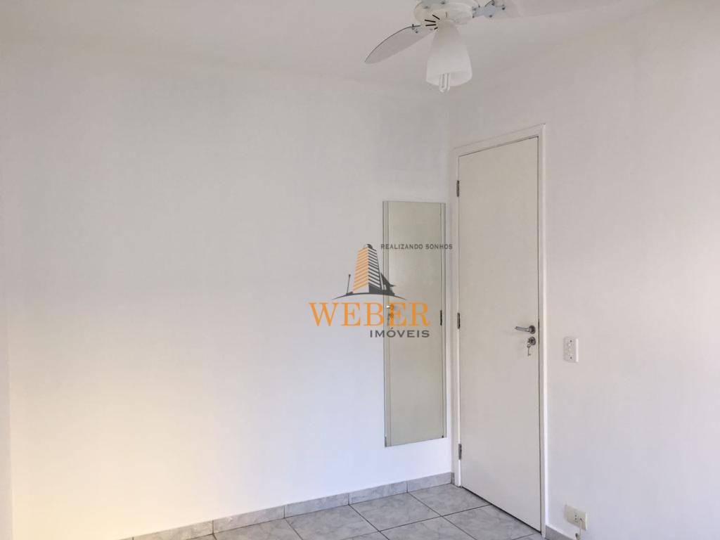 Apartamento à venda com 2 quartos, 58m² - Foto 7