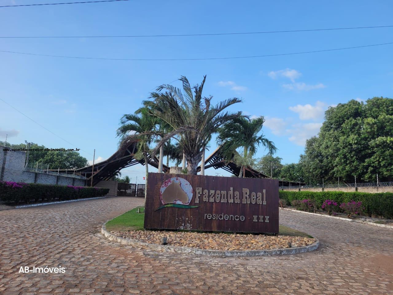 Casa de Condomínio à venda com 3 quartos, 199m² - Foto 28