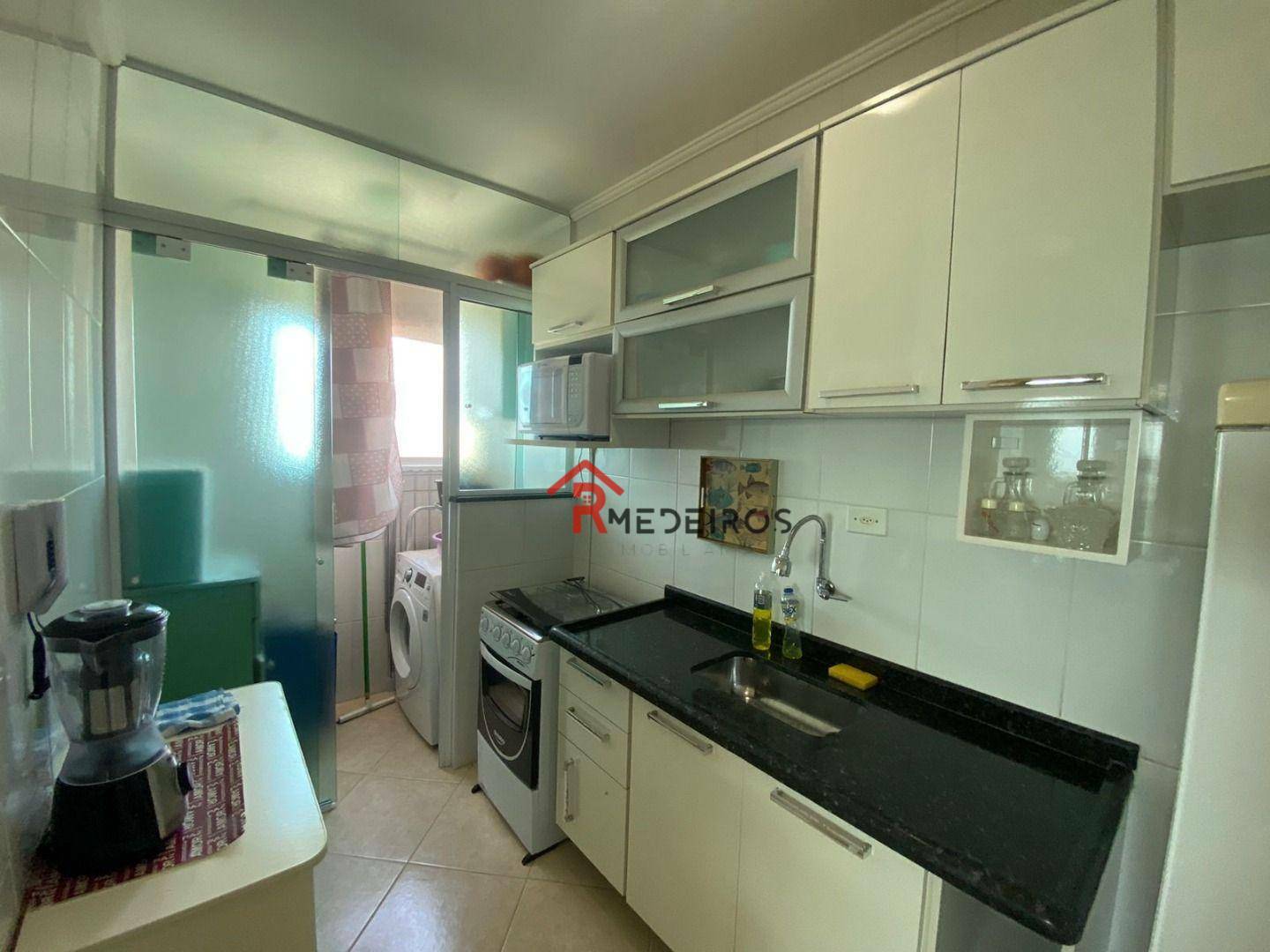 Apartamento à venda com 2 quartos, 70m² - Foto 10