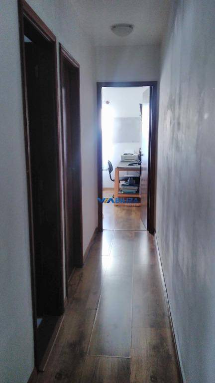 Sobrado à venda com 3 quartos, 150m² - Foto 2