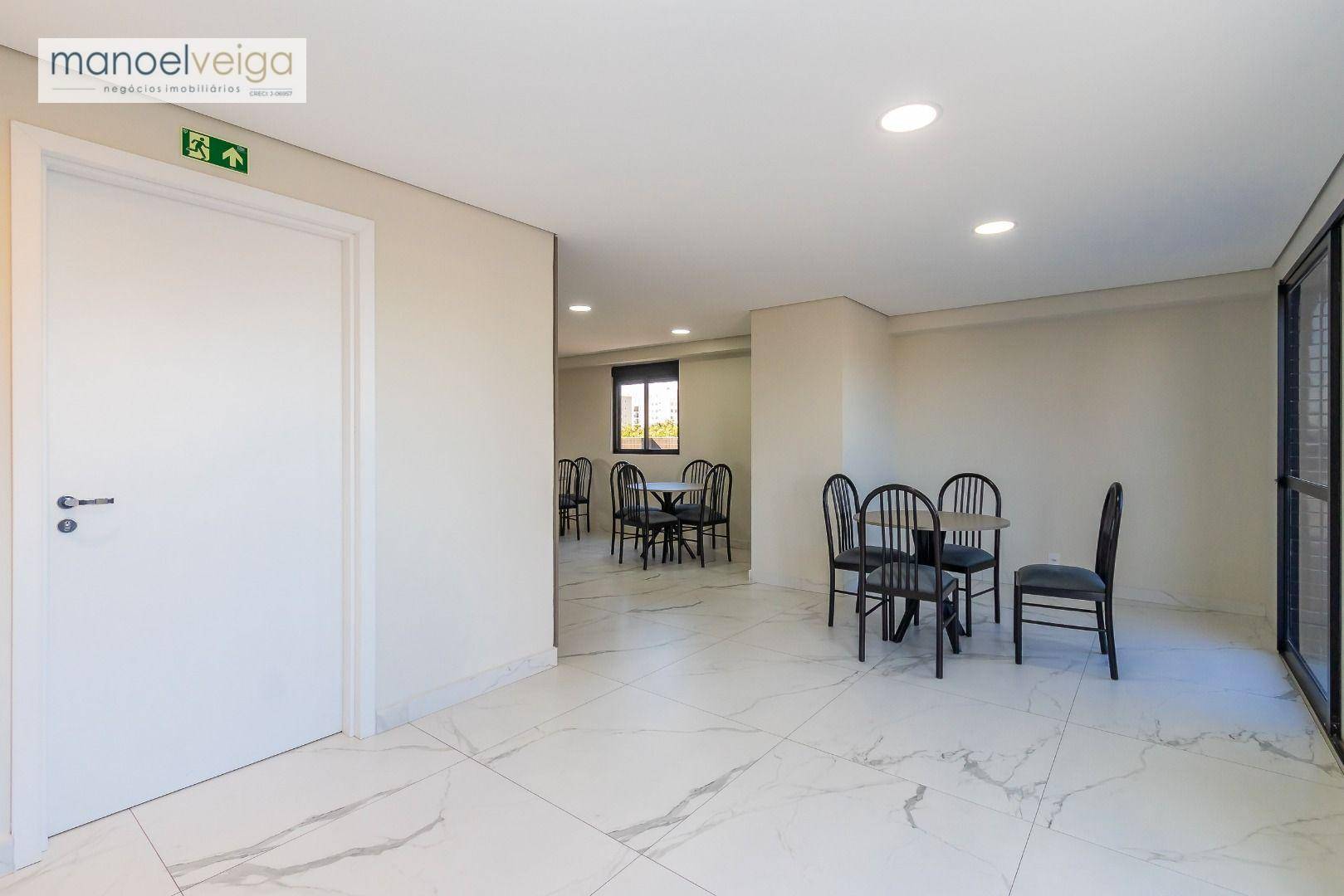 Apartamento à venda com 2 quartos, 70m² - Foto 45