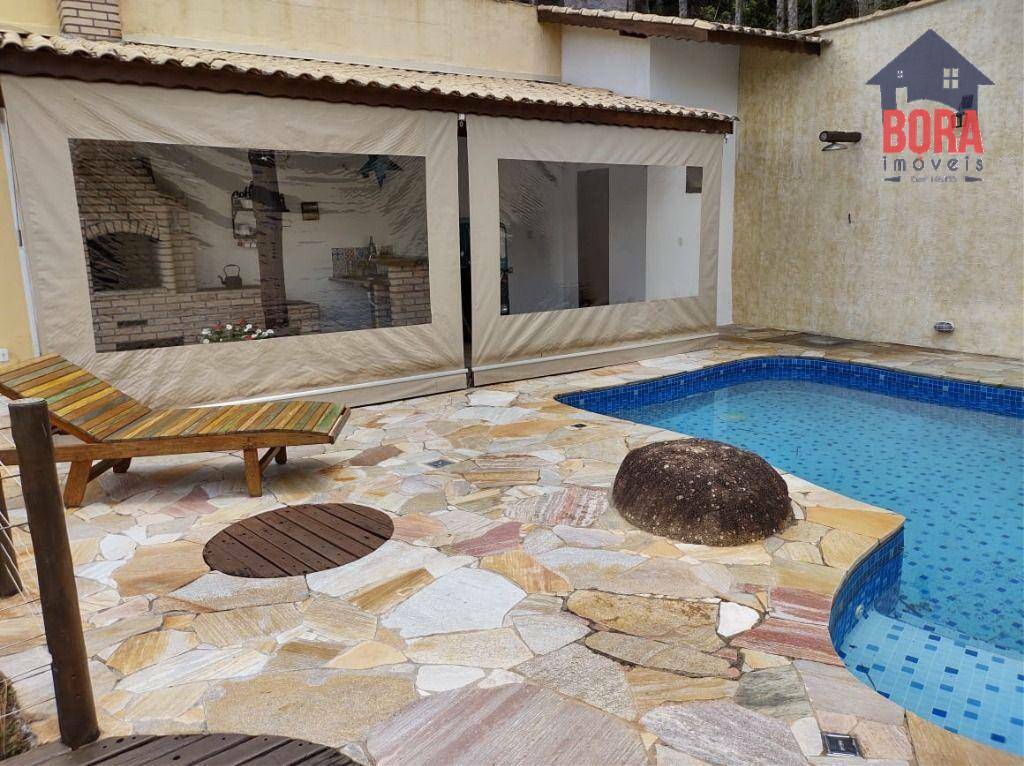 Casa à venda com 2 quartos, 90m² - Foto 4