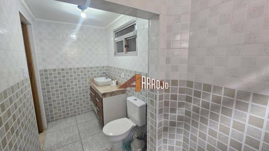 Sobrado à venda com 3 quartos, 201m² - Foto 27