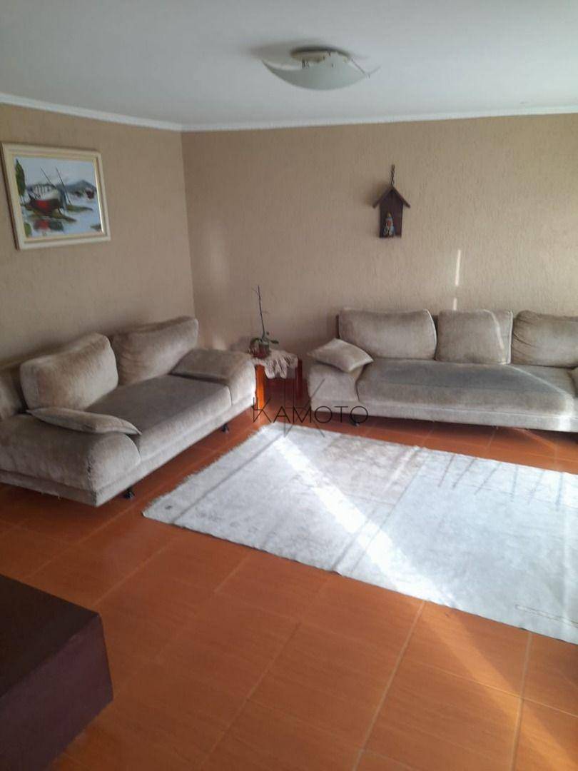 Sobrado à venda com 3 quartos, 253m² - Foto 1