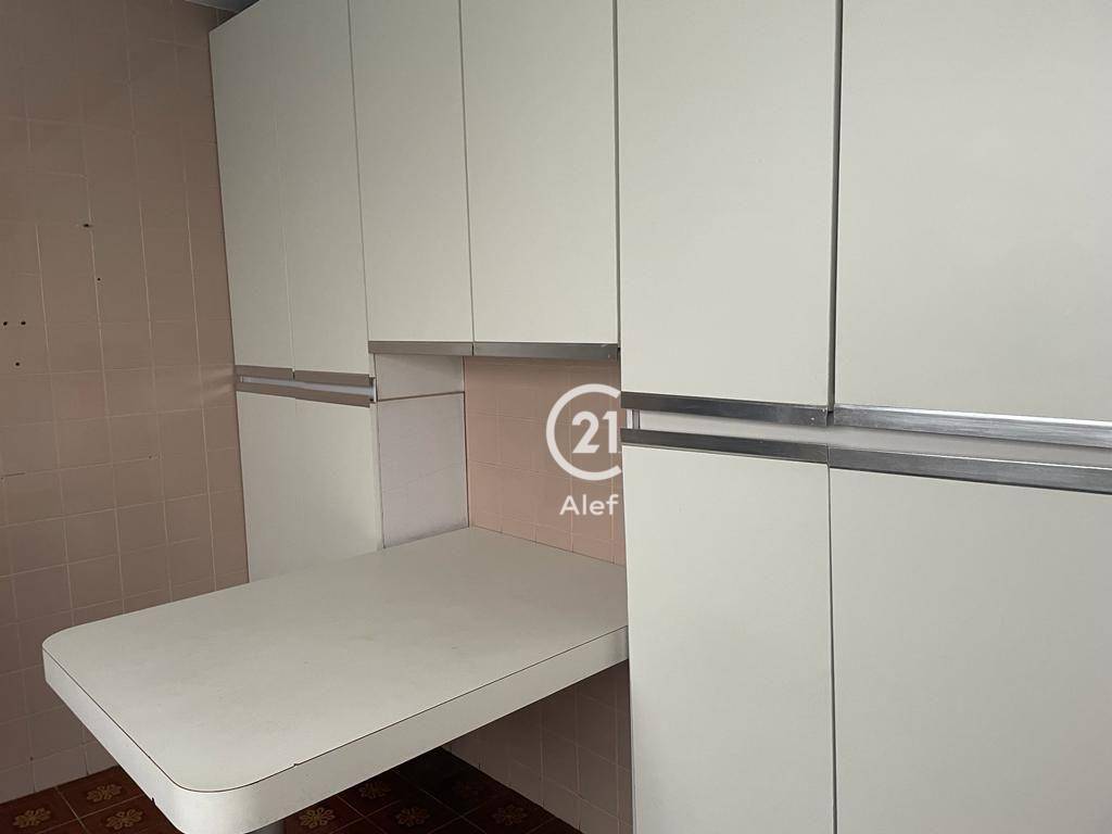 Apartamento à venda com 4 quartos, 142m² - Foto 7