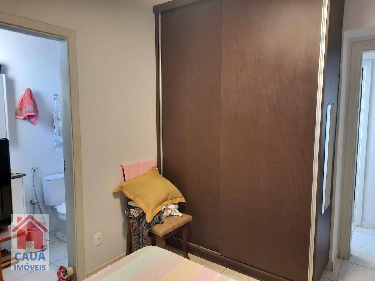 Apartamento à venda com 2 quartos, 79m² - Foto 3