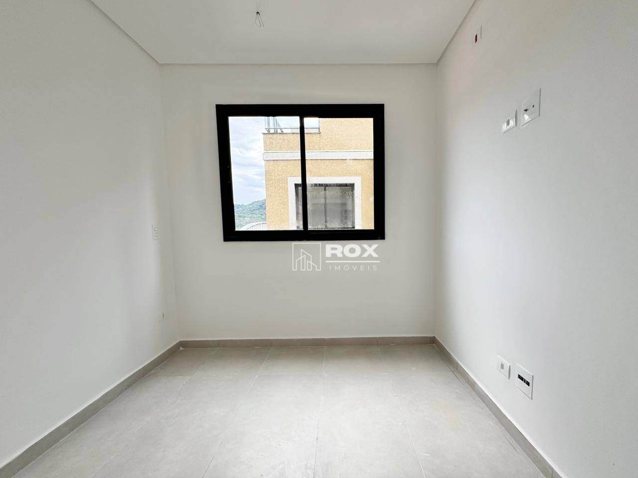 Apartamento à venda com 2 quartos, 135m² - Foto 9