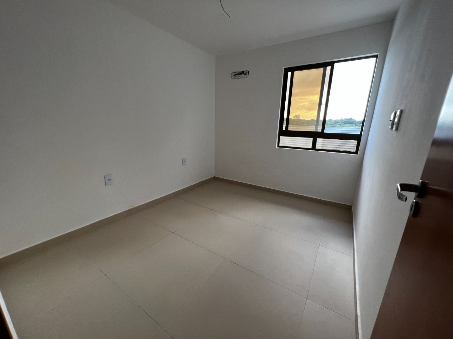 Apartamento à venda com 2 quartos, 53m² - Foto 19