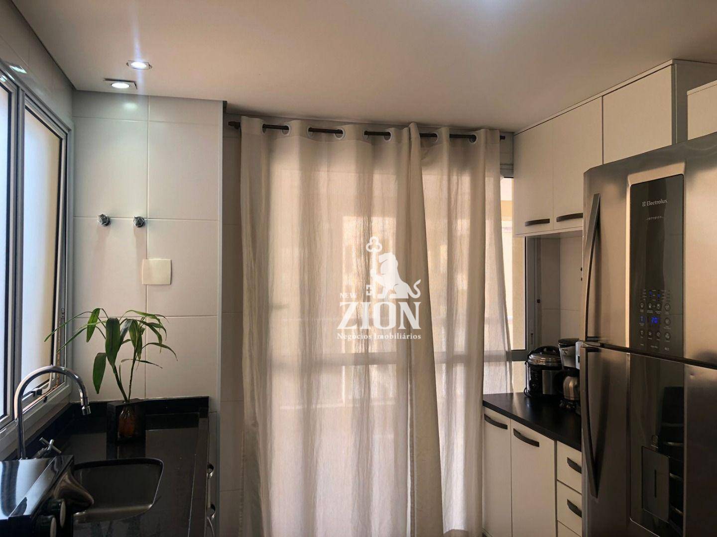 Apartamento à venda com 4 quartos, 140m² - Foto 8