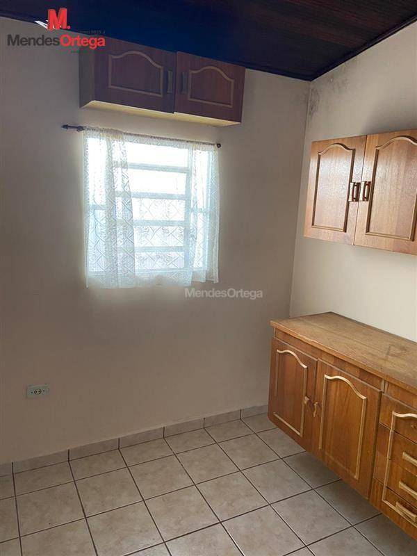 Casa de Condomínio para alugar com 3 quartos, 124m² - Foto 6