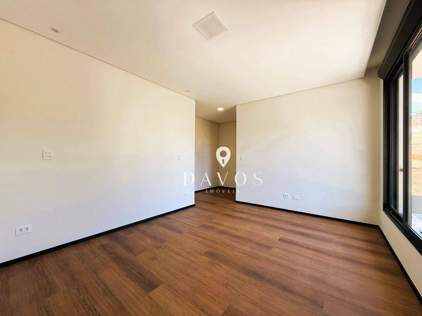 Sobrado à venda com 4 quartos, 310m² - Foto 14