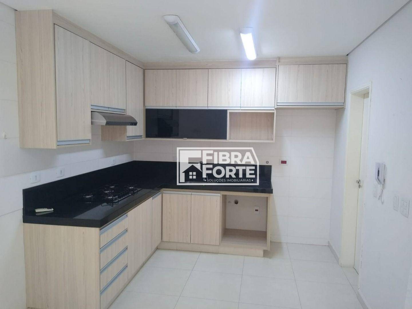 Casa de Condomínio para alugar com 3 quartos, 140m² - Foto 15