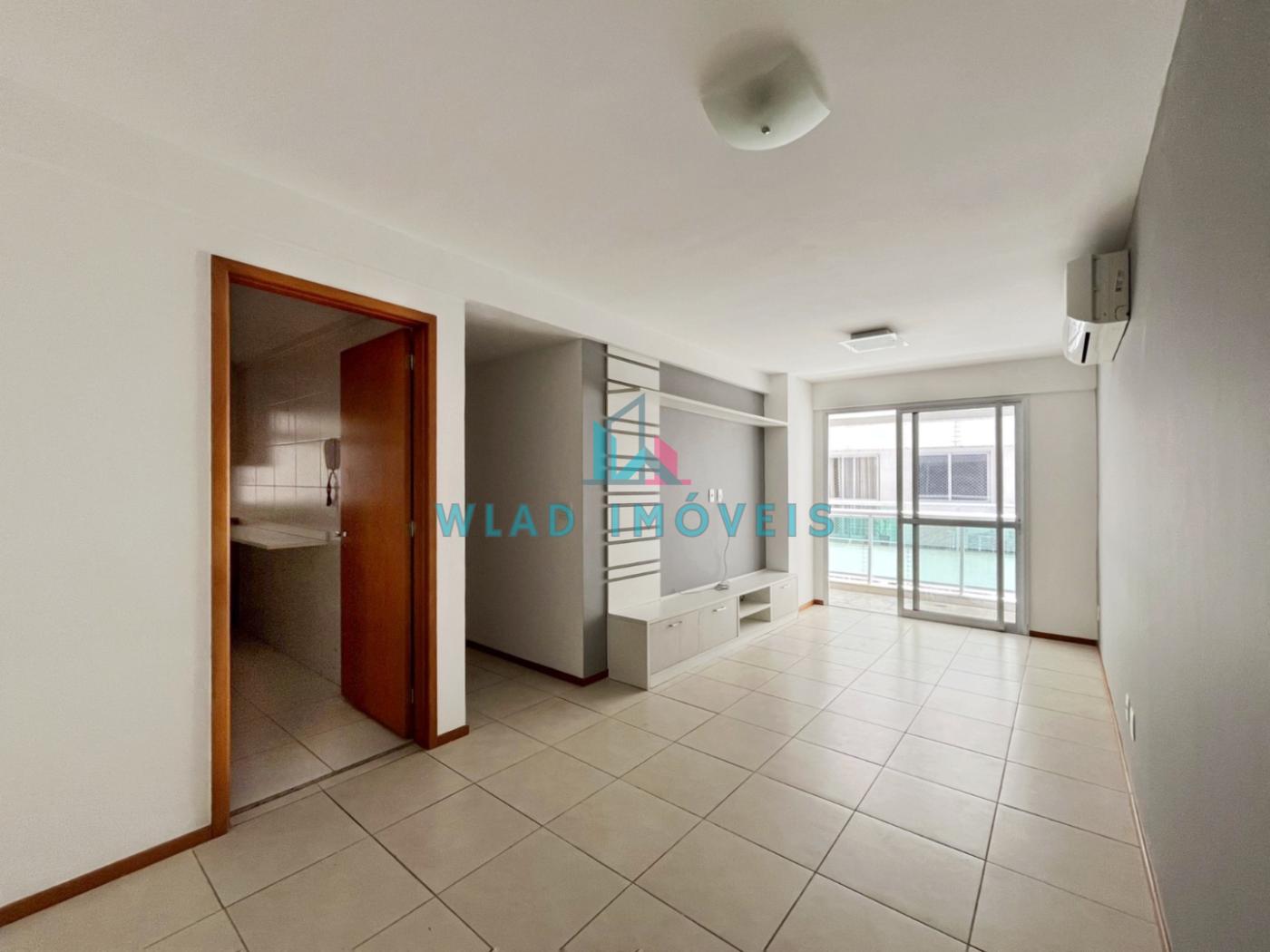 Apartamento à venda com 2 quartos, 79m² - Foto 5