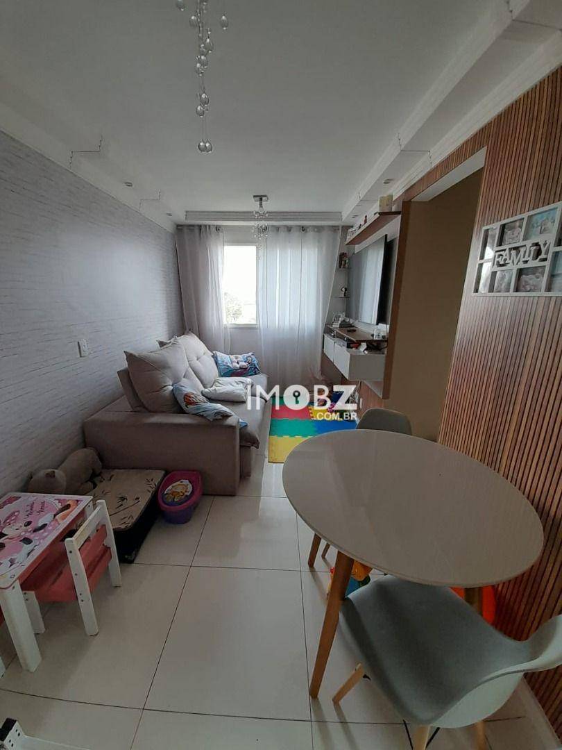 Apartamento à venda com 2 quartos, 42m² - Foto 2