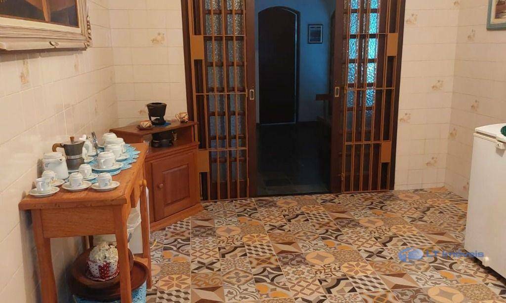 Chácara à venda com 4 quartos, 4M2 - Foto 23