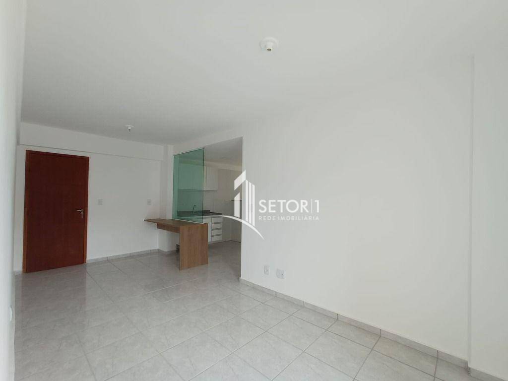 Apartamento para alugar com 2 quartos, 75m² - Foto 1