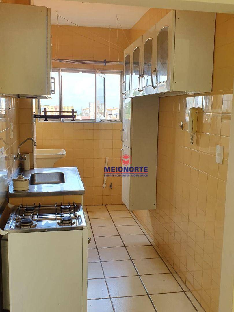 Apartamento à venda com 1 quarto, 45m² - Foto 4