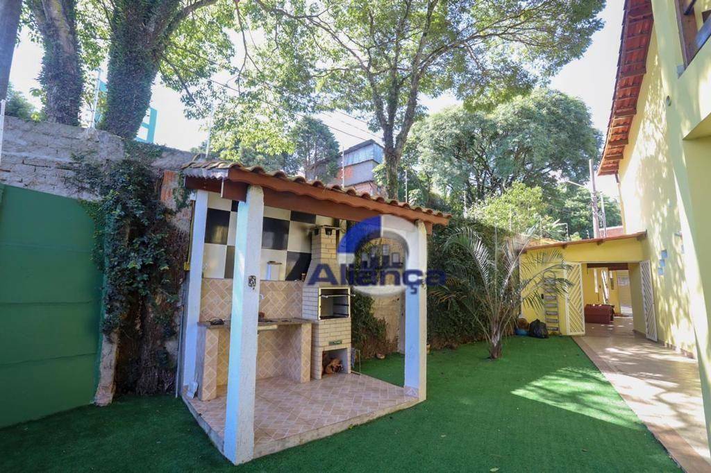 Sobrado à venda com 4 quartos, 220m² - Foto 7