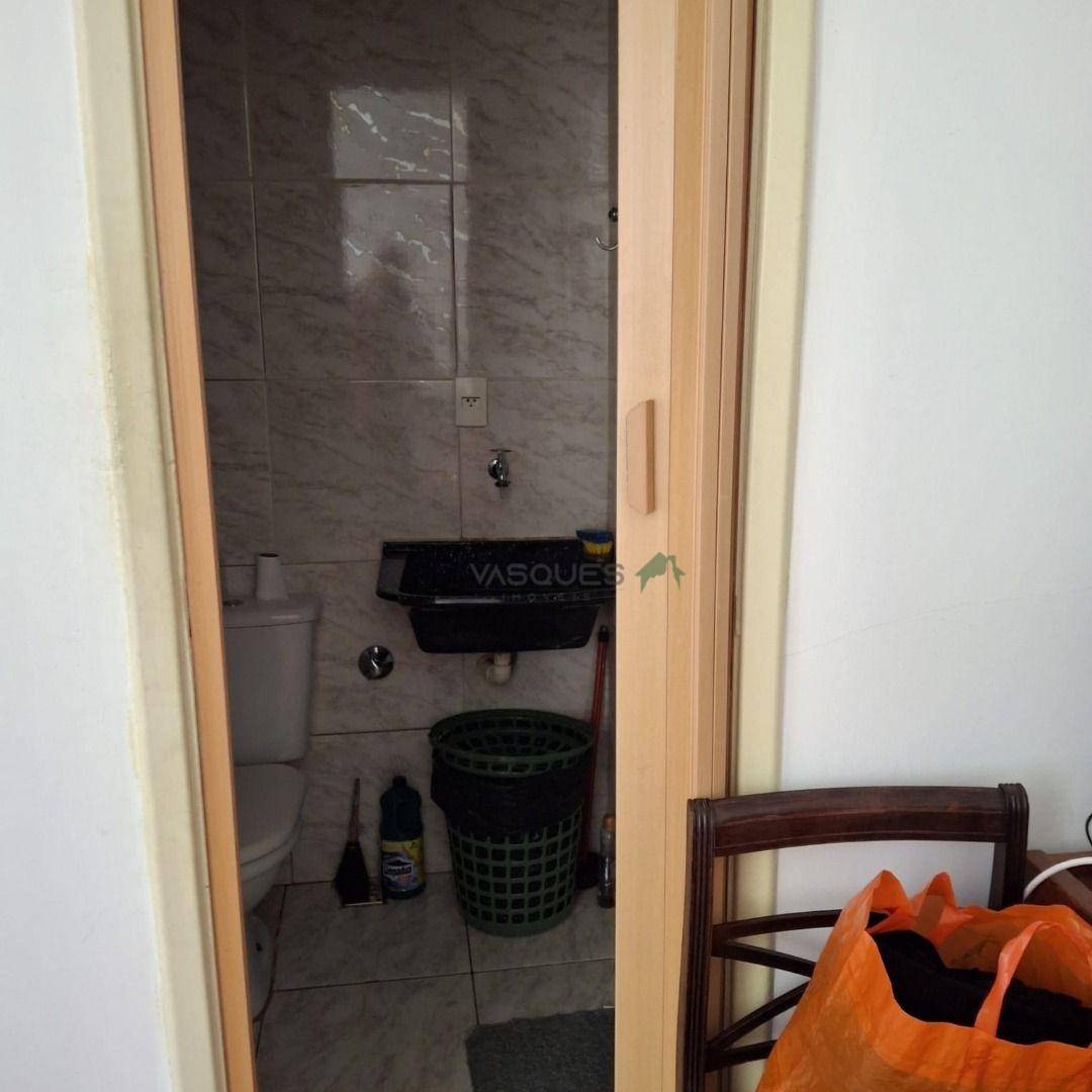 Apartamento à venda com 1 quarto, 28m² - Foto 4
