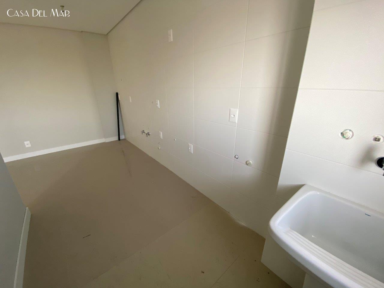 Apartamento à venda com 2 quartos, 75m² - Foto 13