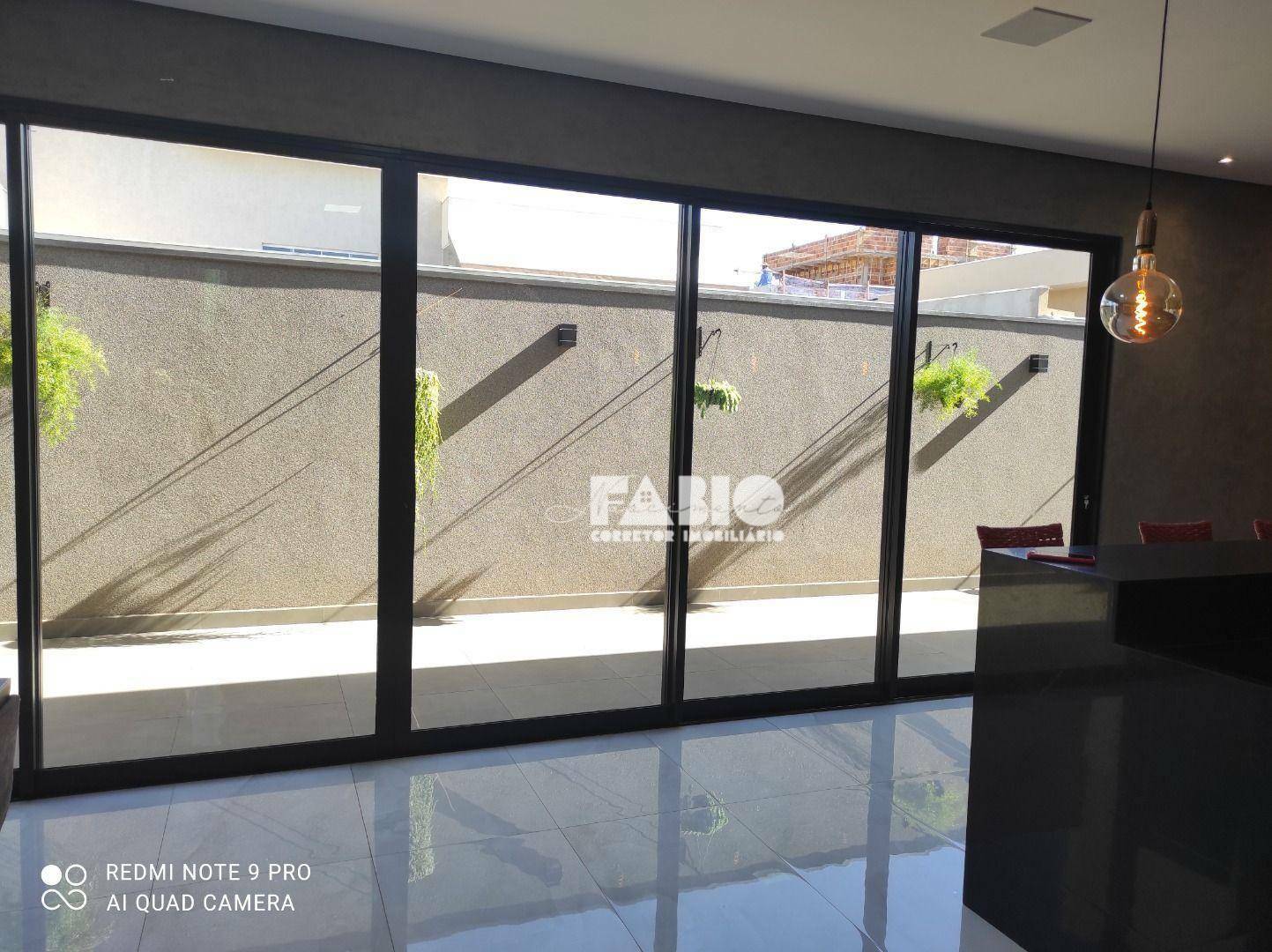 Casa de Condomínio à venda com 3 quartos, 221m² - Foto 27