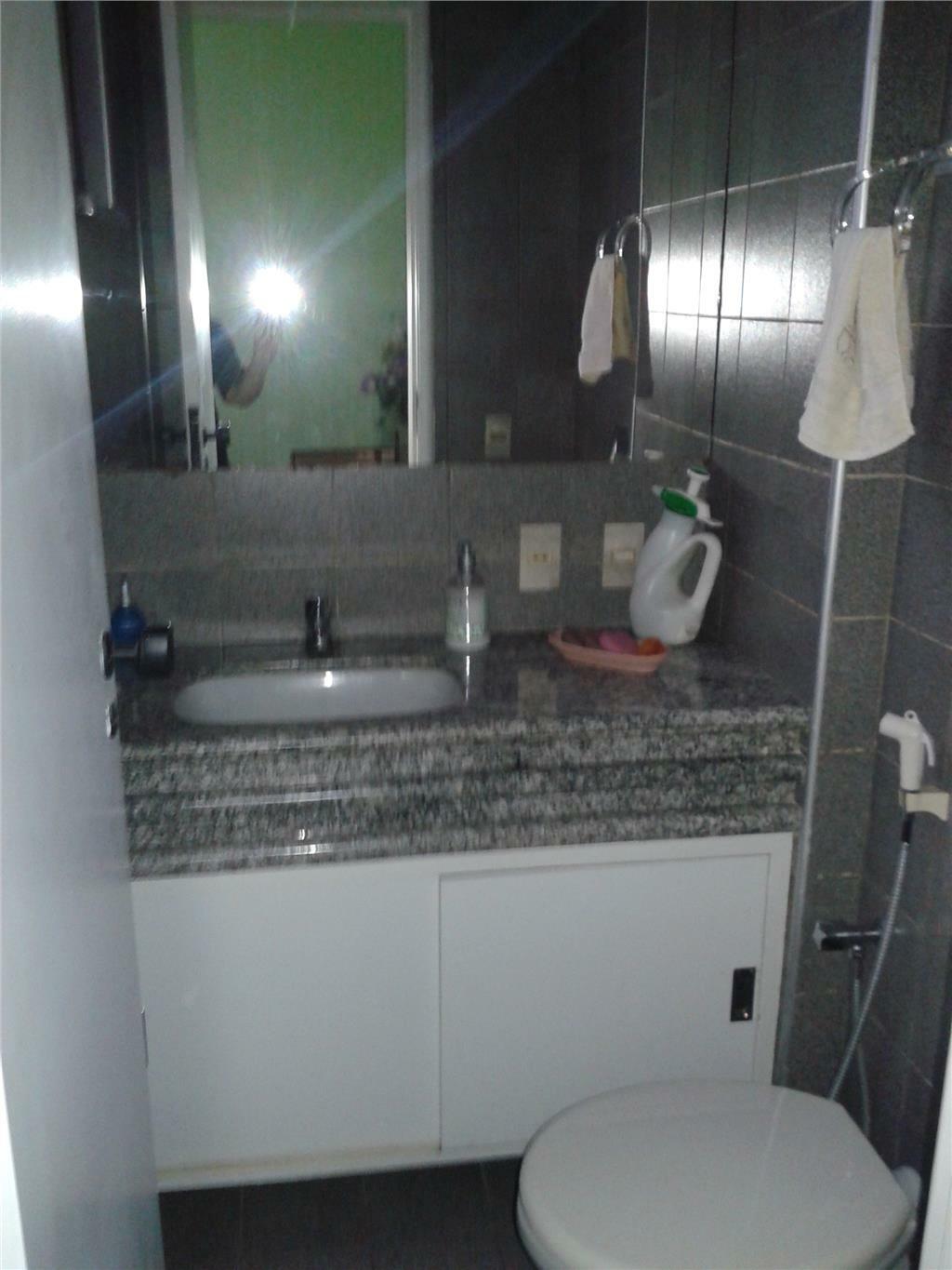 Apartamento à venda com 3 quartos, 217m² - Foto 11