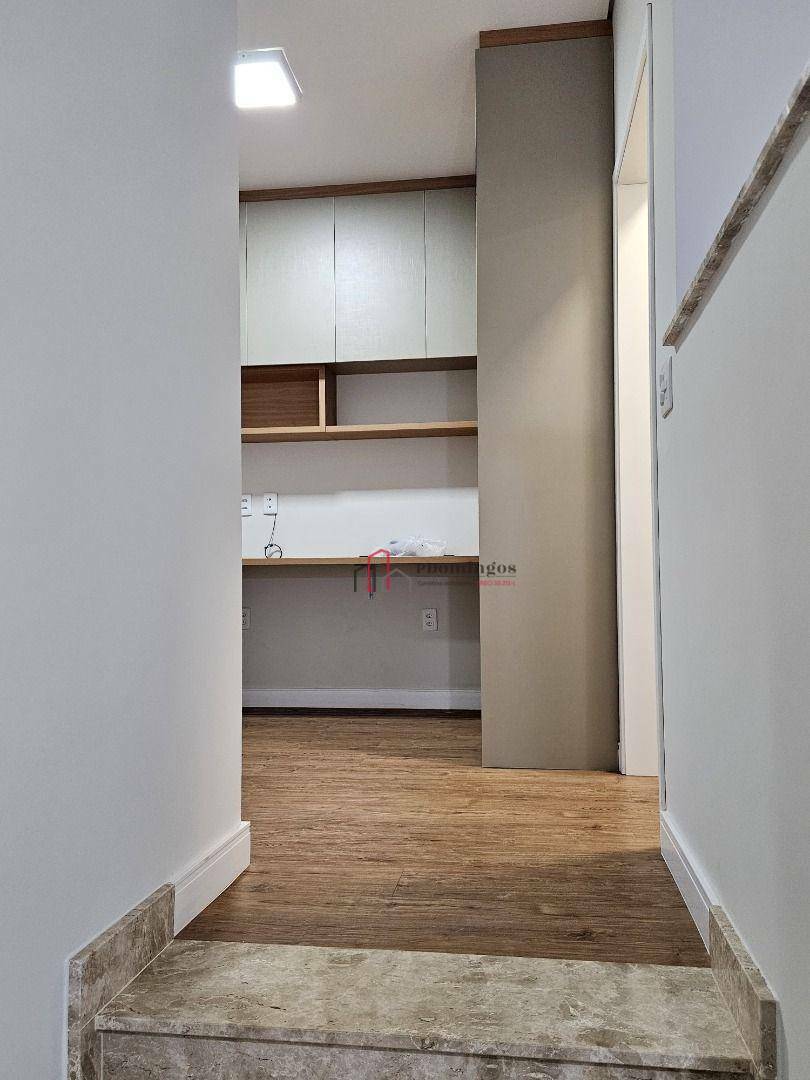 Sobrado à venda com 3 quartos, 203m² - Foto 2