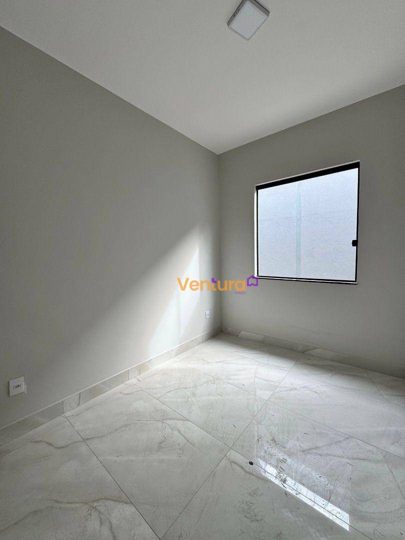 Casa à venda com 3 quartos, 120m² - Foto 4