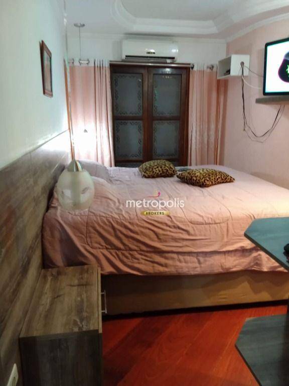 Sobrado à venda com 4 quartos, 230m² - Foto 13