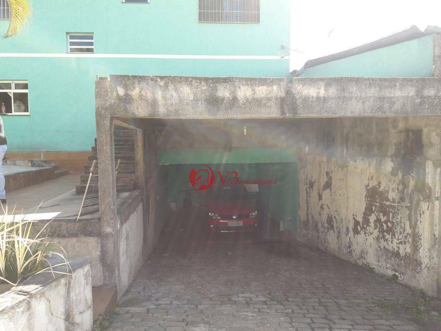 Sobrado à venda com 3 quartos, 219m² - Foto 2