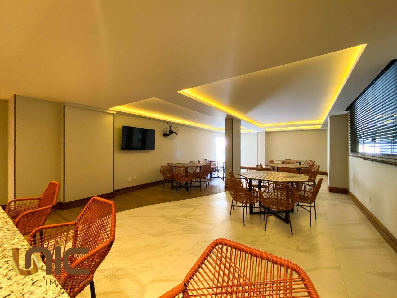 Apartamento à venda com 2 quartos, 100m² - Foto 33