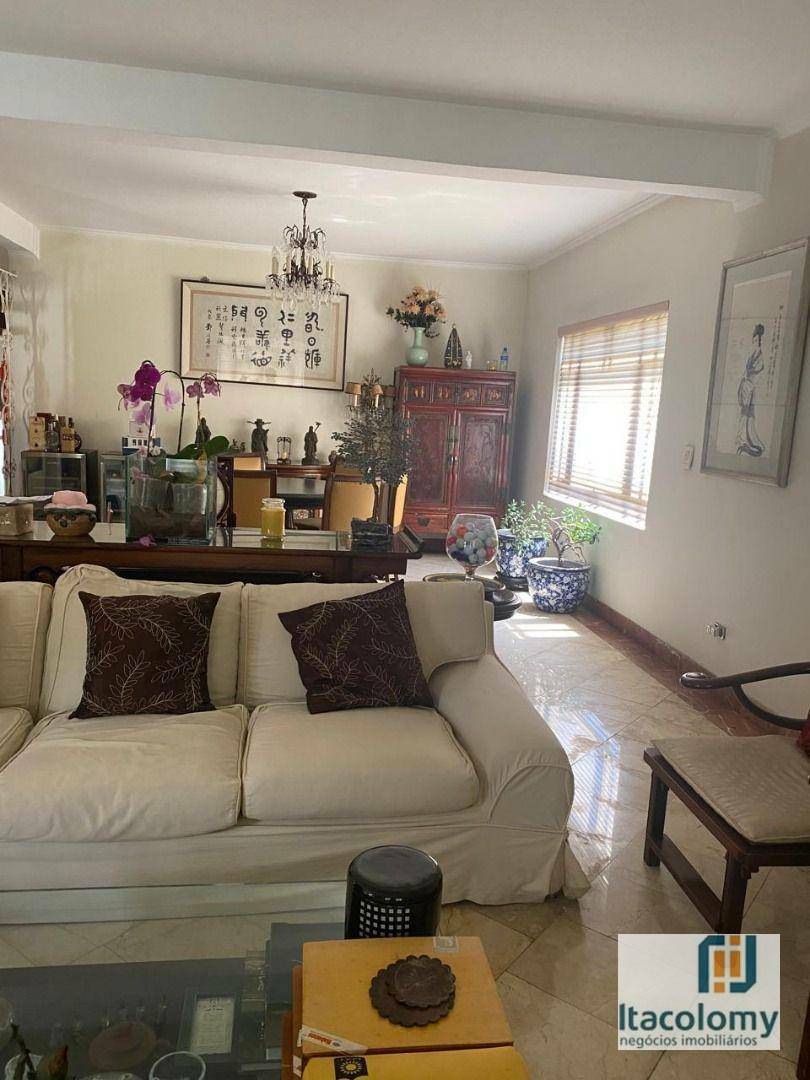 Casa à venda com 3 quartos, 450m² - Foto 2