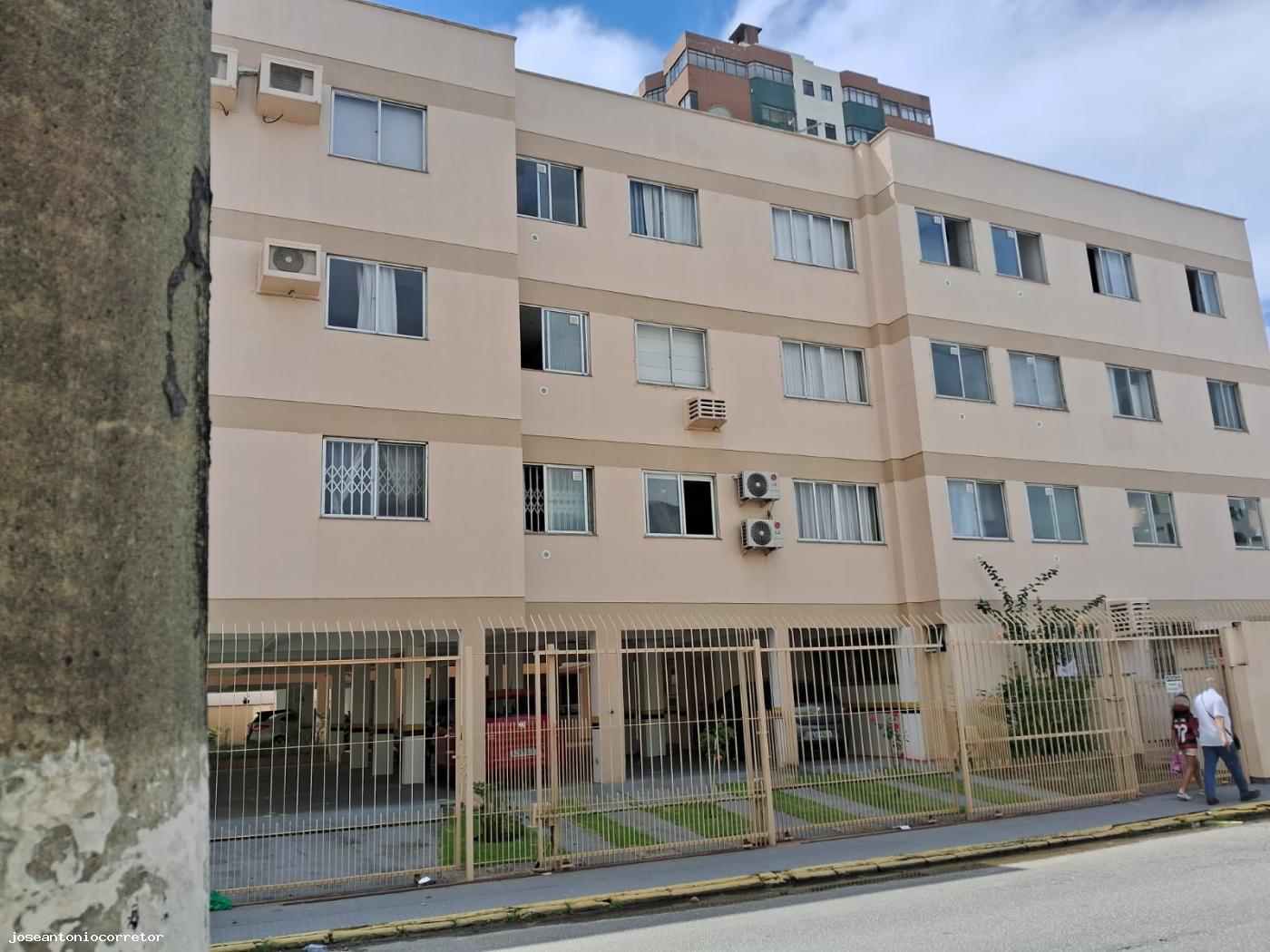 Apartamento à venda com 2 quartos, 55m² - Foto 6