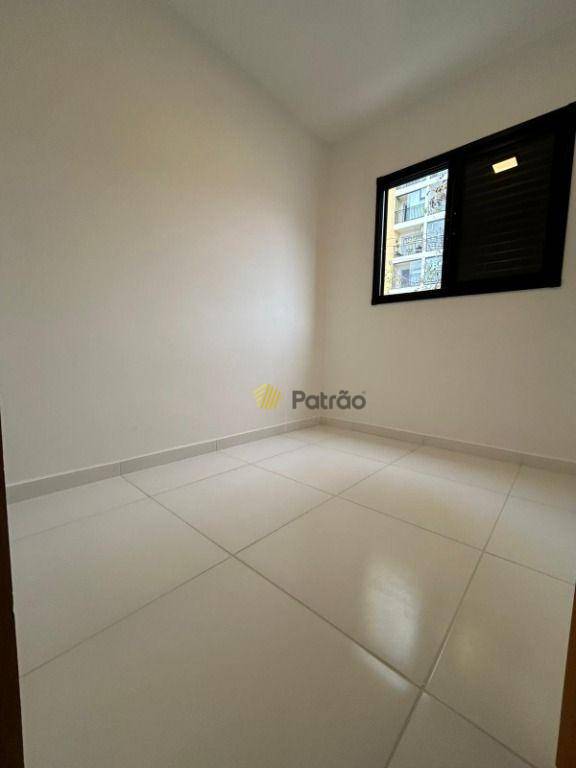 Apartamento à venda com 2 quartos, 43m² - Foto 6