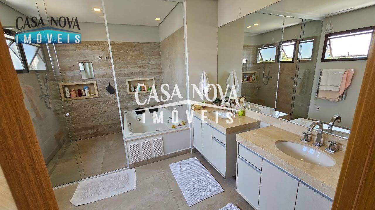 Casa de Condomínio à venda com 3 quartos, 320m² - Foto 31