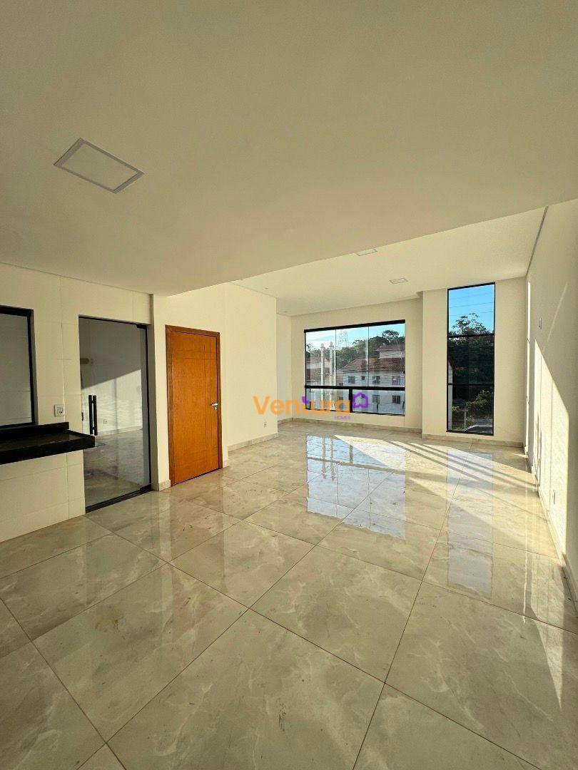 Casa à venda com 3 quartos, 154m² - Foto 3