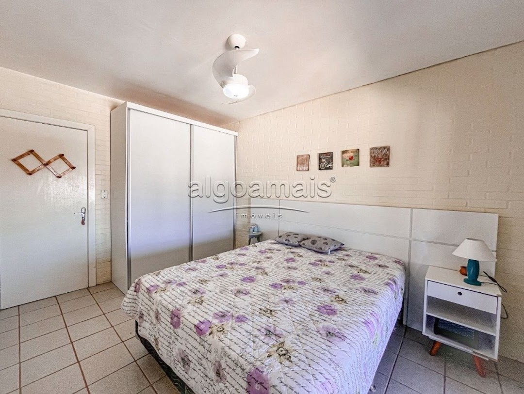 Casa à venda com 4 quartos, 340m² - Foto 58