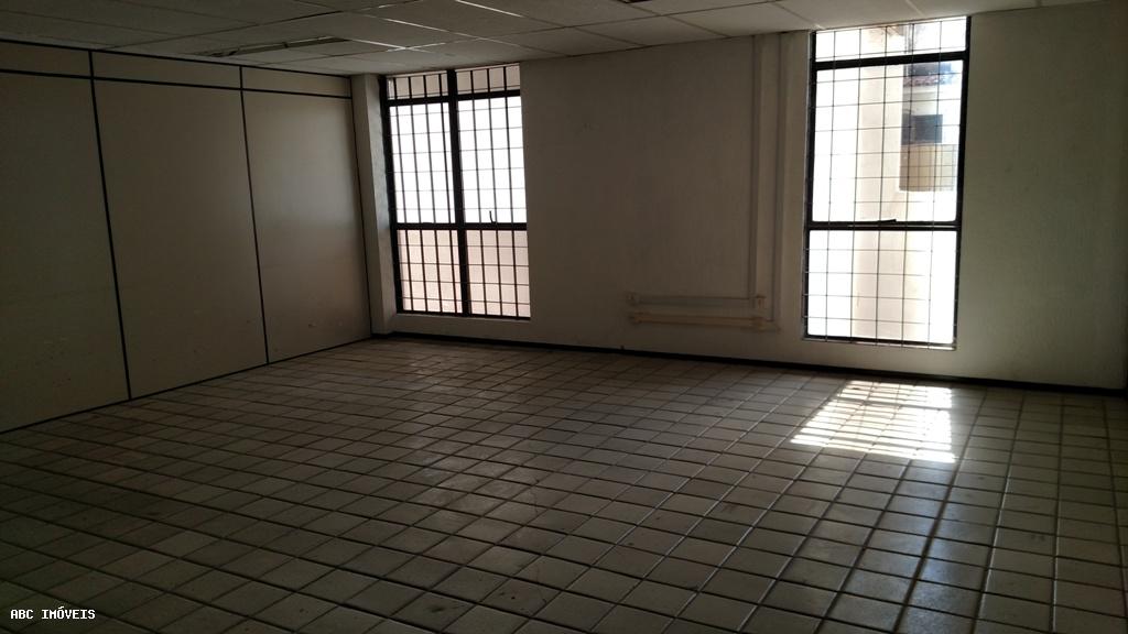 Depósito-Galpão-Armazém para alugar com 1 quarto, 4215m² - Foto 13