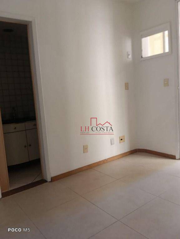 Apartamento à venda com 3 quartos, 110m² - Foto 11