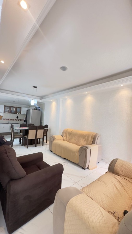Casa à venda com 2 quartos, 88m² - Foto 5
