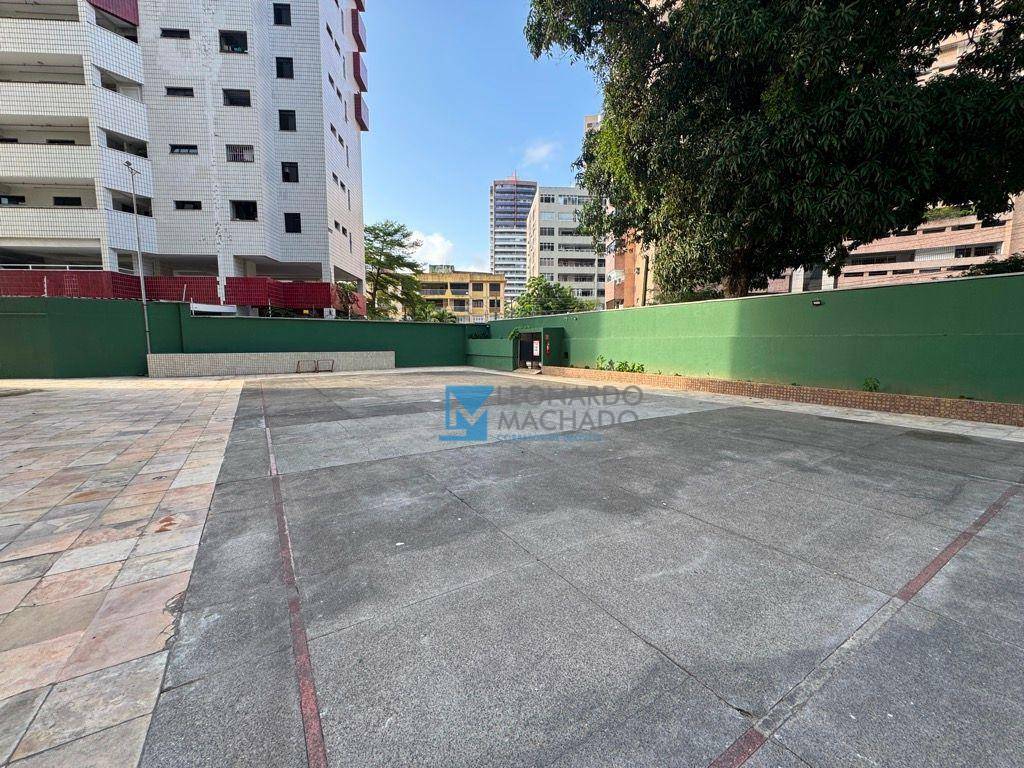 Apartamento à venda com 3 quartos, 174m² - Foto 17