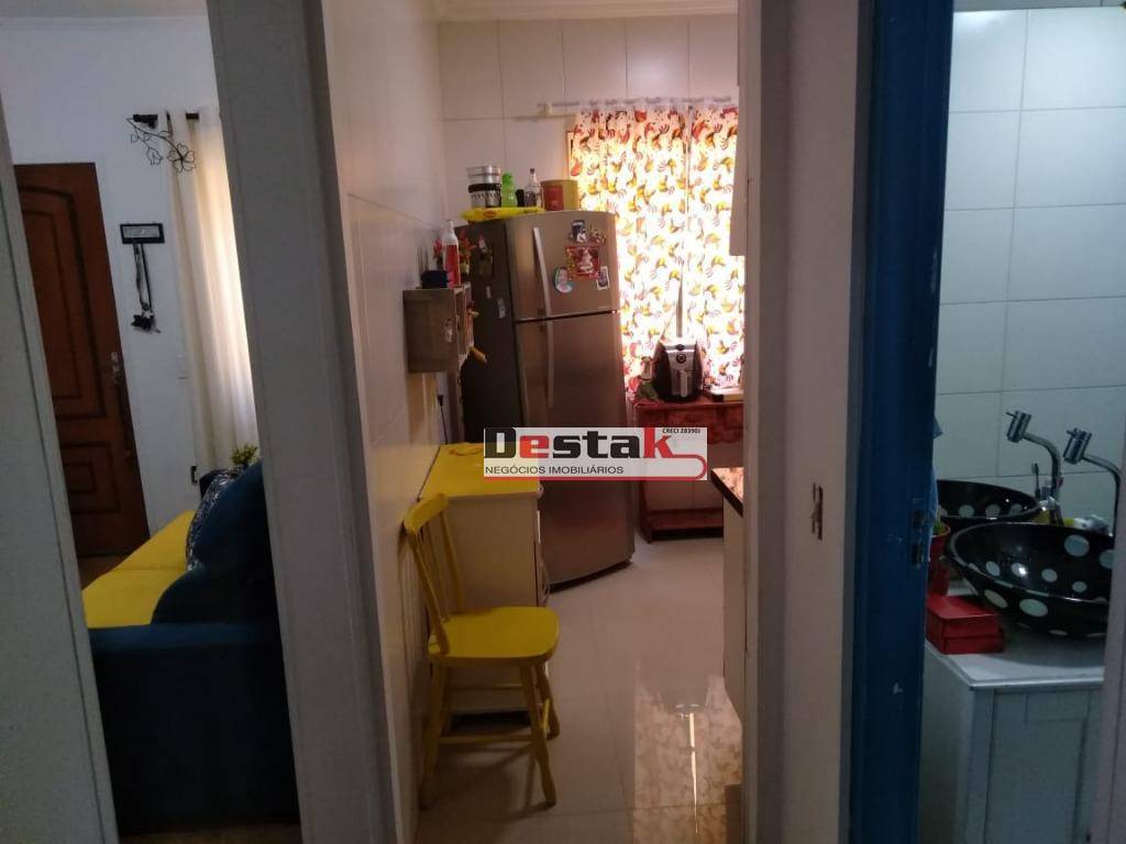 Apartamento à venda com 2 quartos, 58m² - Foto 11