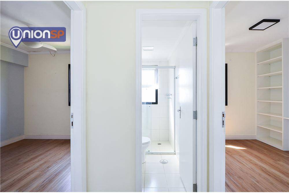 Apartamento à venda com 3 quartos, 108m² - Foto 18