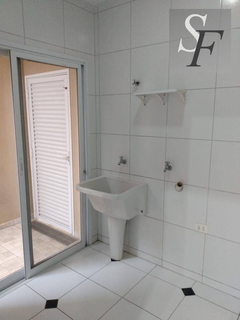 Sobrado à venda com 4 quartos, 300m² - Foto 7