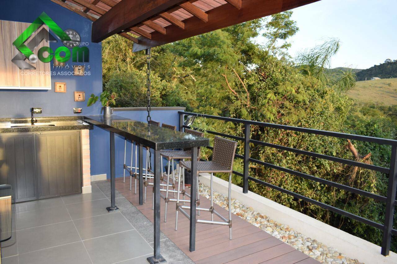 Casa à venda com 3 quartos, 300m² - Foto 44