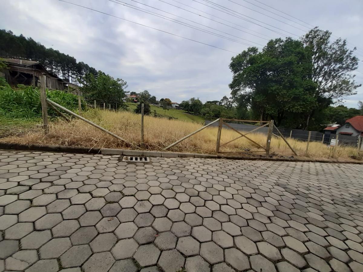 Terreno à venda, 630m² - Foto 1