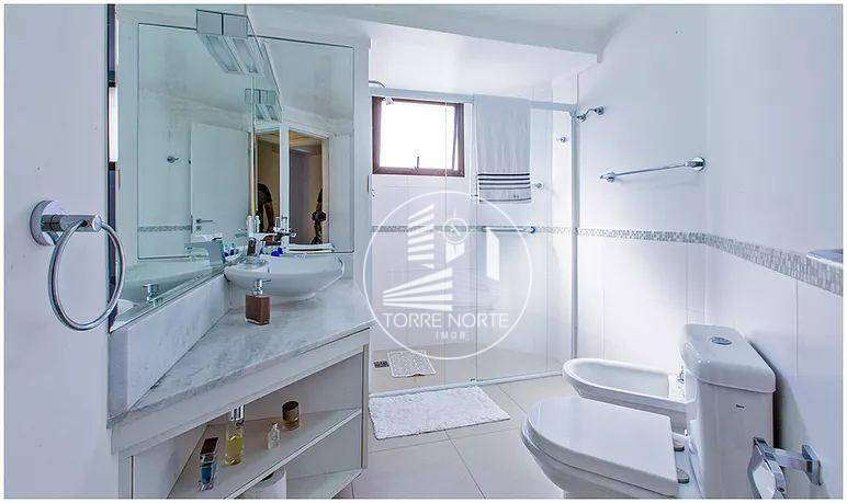 Apartamento à venda com 4 quartos, 230m² - Foto 12