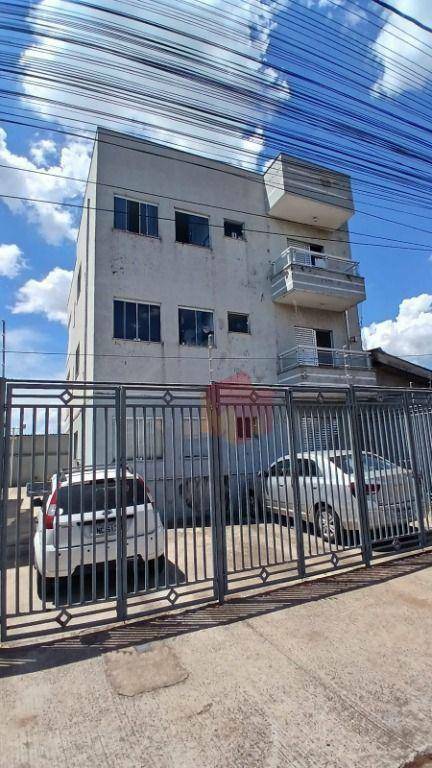 Apartamento à venda com 2 quartos, 58m² - Foto 4