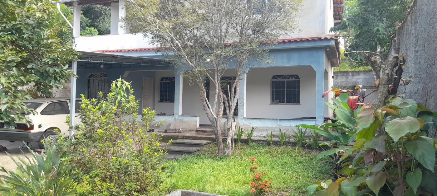 Chácara à venda com 3 quartos, 1500m² - Foto 1
