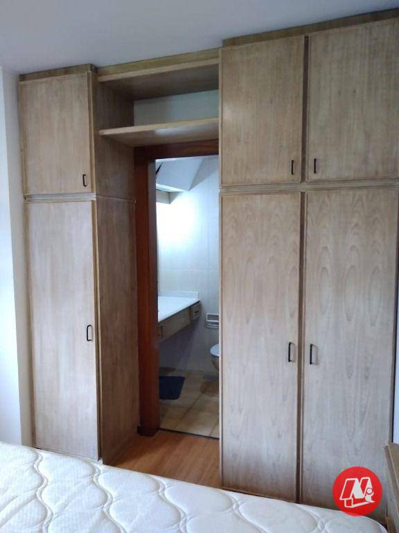 Apartamento à venda com 1 quarto, 40m² - Foto 9